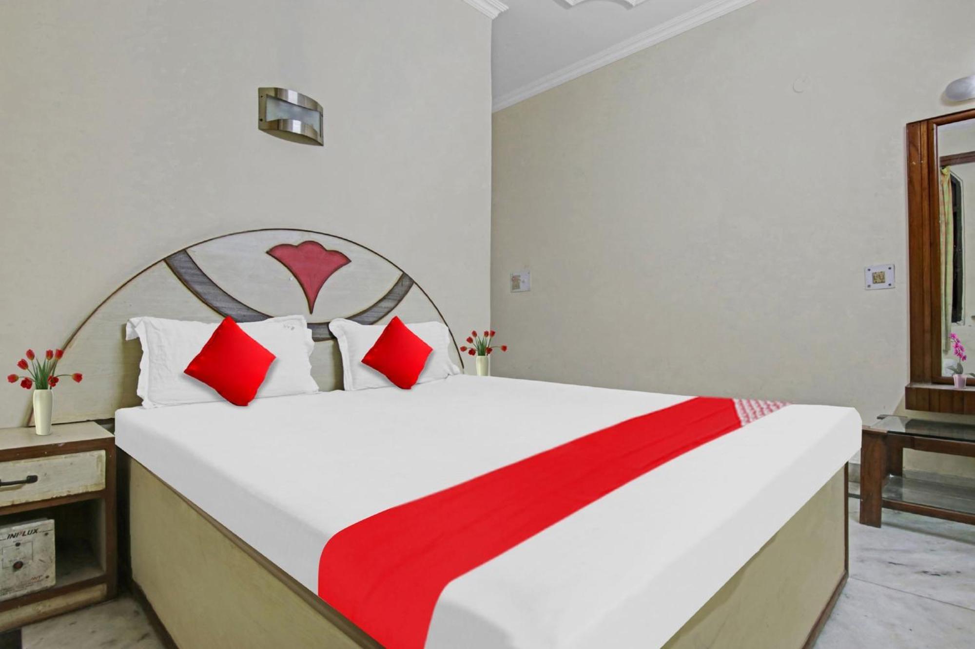 Hotel O Rak International New Delhi Ngoại thất bức ảnh