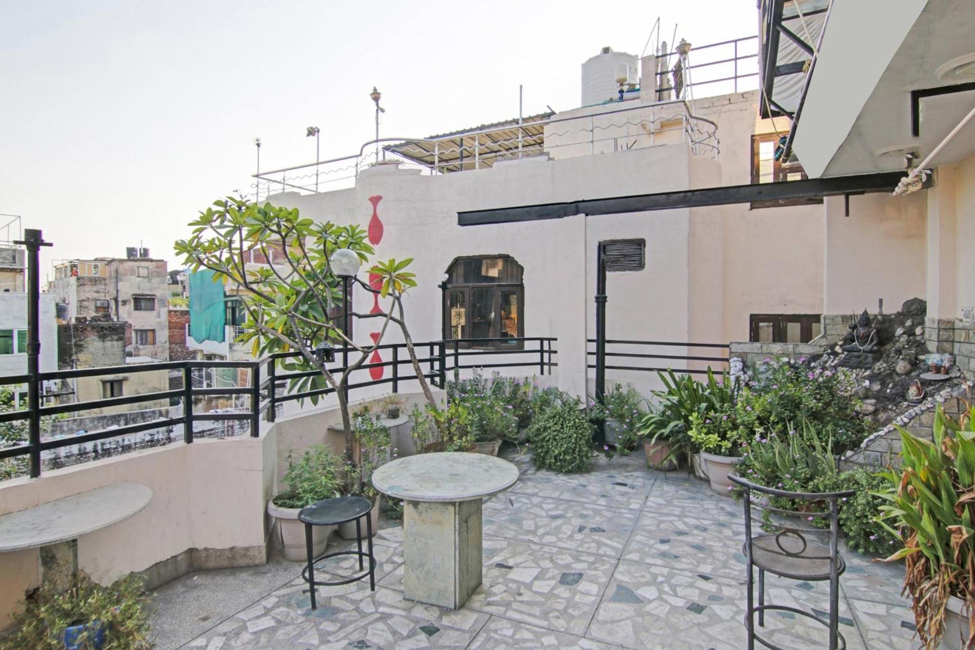 Hotel O Rak International New Delhi Ngoại thất bức ảnh